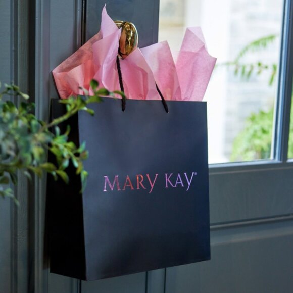 Custom Mary Kay Bundle - Picture 1 of 1